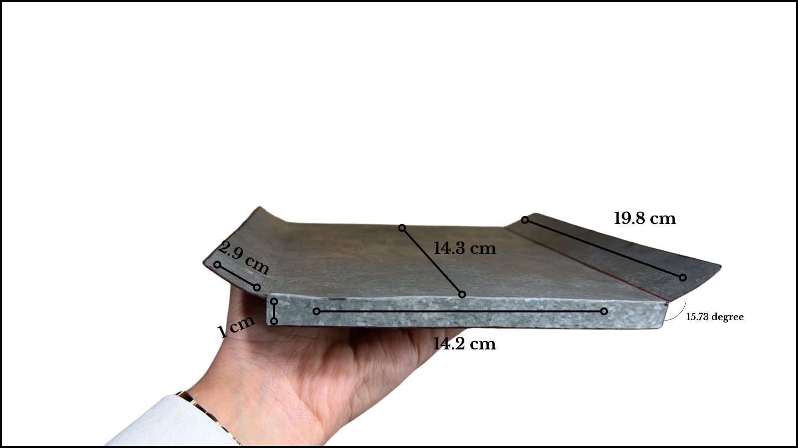 Stainless-steel RoboSumo wedge held by hand, annotated with dimensions: 19.8 cm outer length, 14.3 cm inner, 14.2 cm base, 2.9 cm folded lip and 15.73° effective wedge angle.